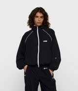 https://www.10dayslifestyle.nl/cdn/shop/files/015_20260331_10DAYS_PF26_E-COM_Day2_026_996d3a45-03c6-4e8f-922a-320b6d1e1096.jpg?v=1782228307