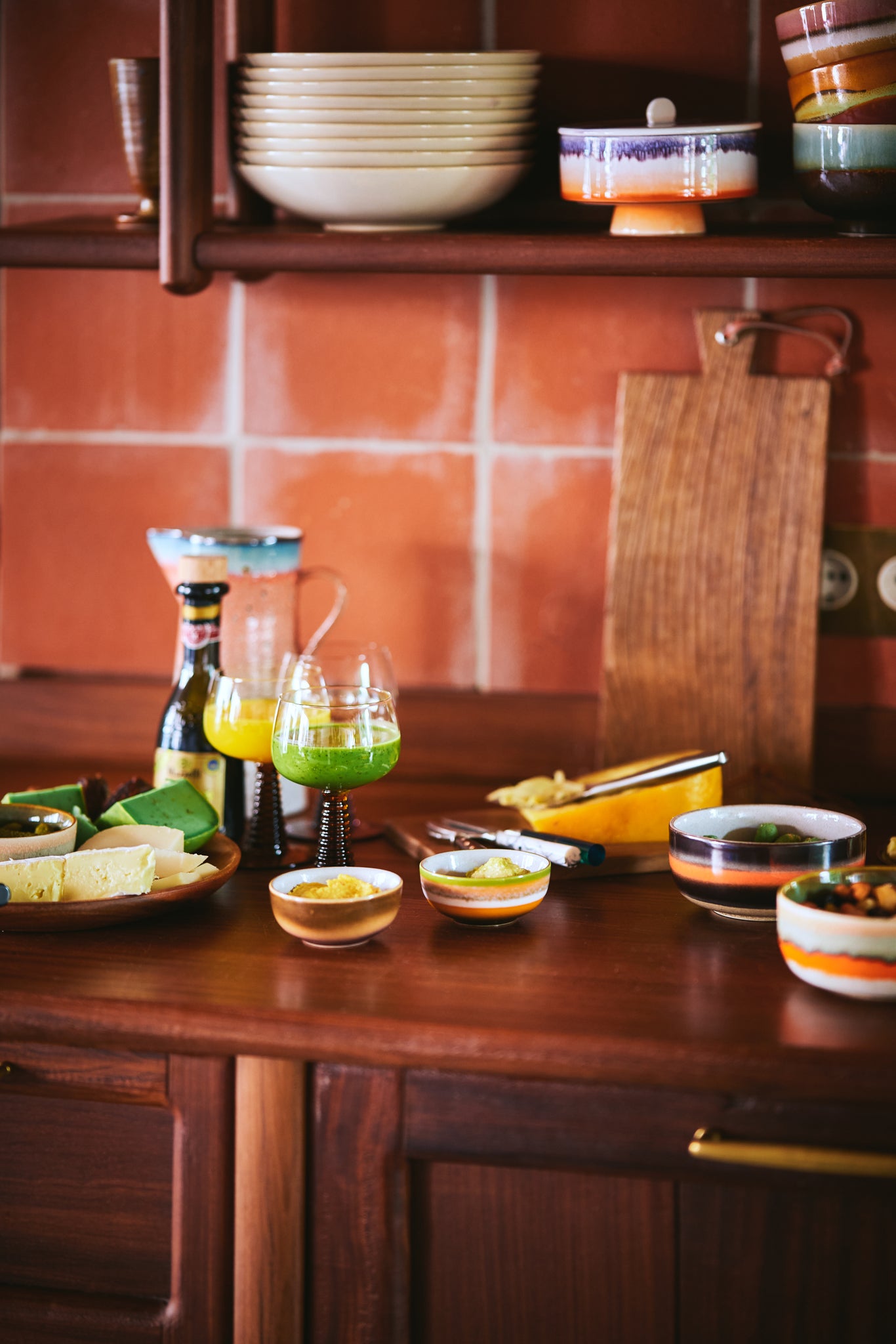 https://content.storeinfo.nl/applicatie/img/983/20250325164205_3187381_2324collectionhklivingshoot3lr133.jpg