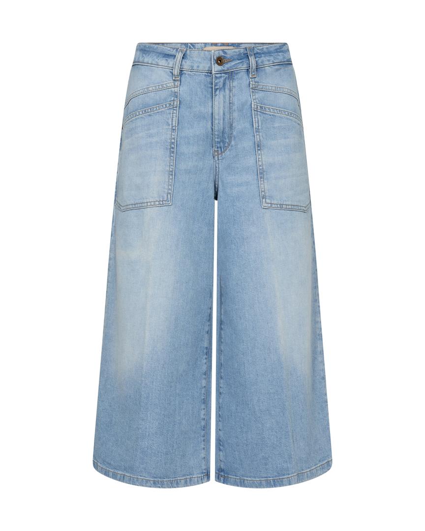 https://content.storeinfo.nl/applicatie/img/983/20250403114111_158724_HS251711404061MMCulotteSagaiJeansLightBlue.jpg