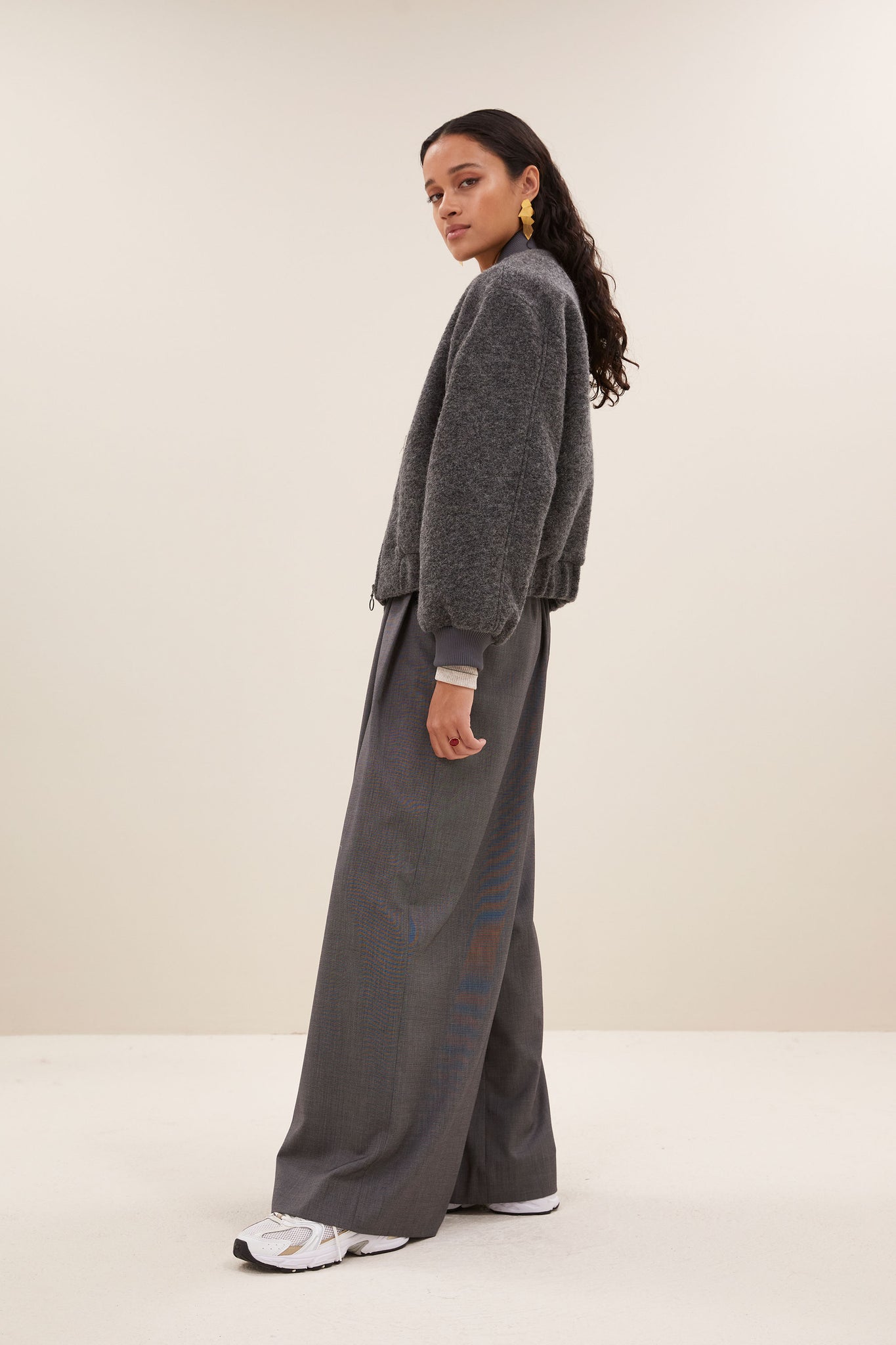 https://content.storeinfo.nl/applicatie/img/983/20250621112858_1549080_25519016830darkgrey25443.jpg