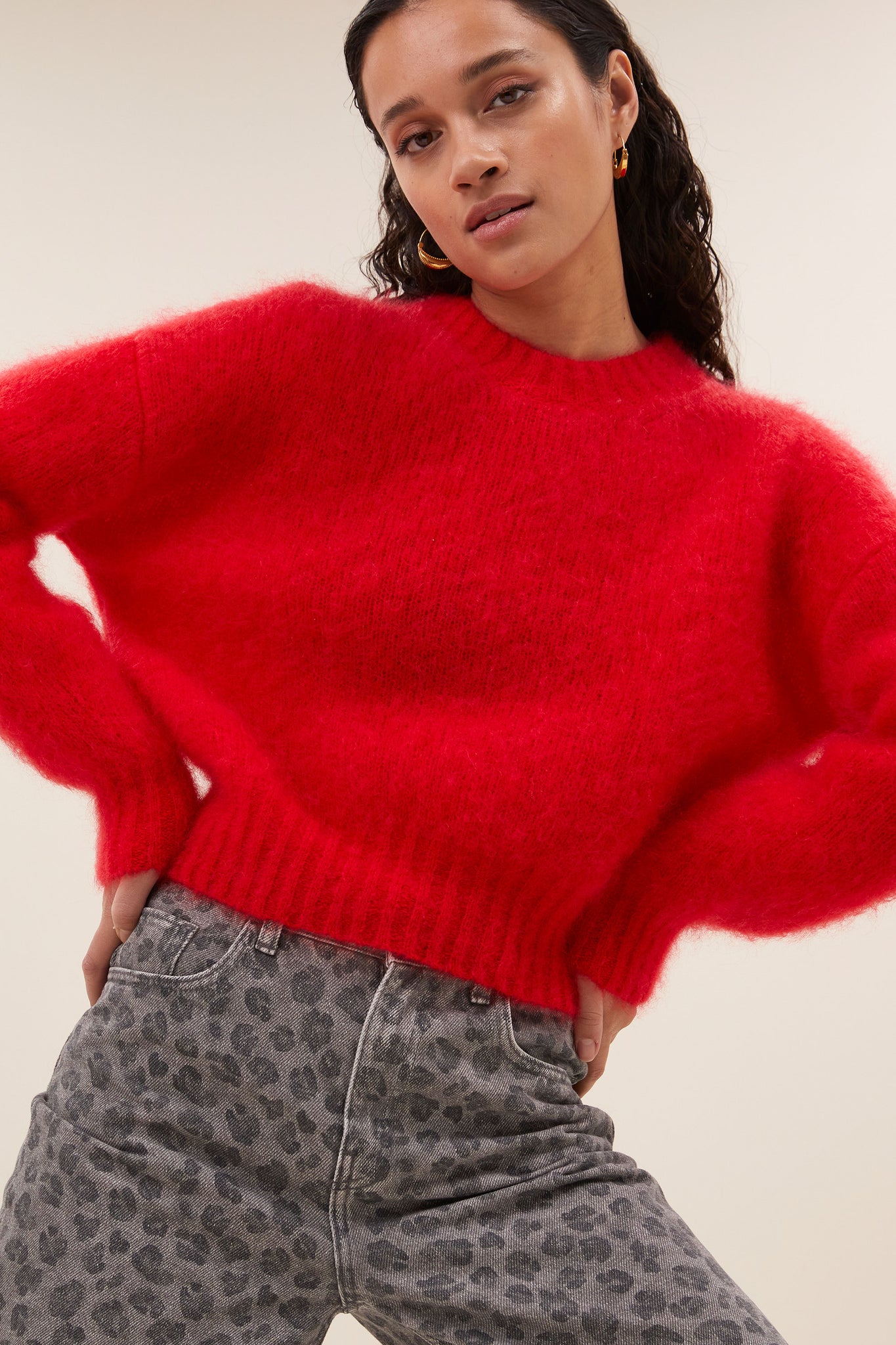 https://content.storeinfo.nl/applicatie/img/983/20250623103847_2592055_25515014283scarletred25887.jpg