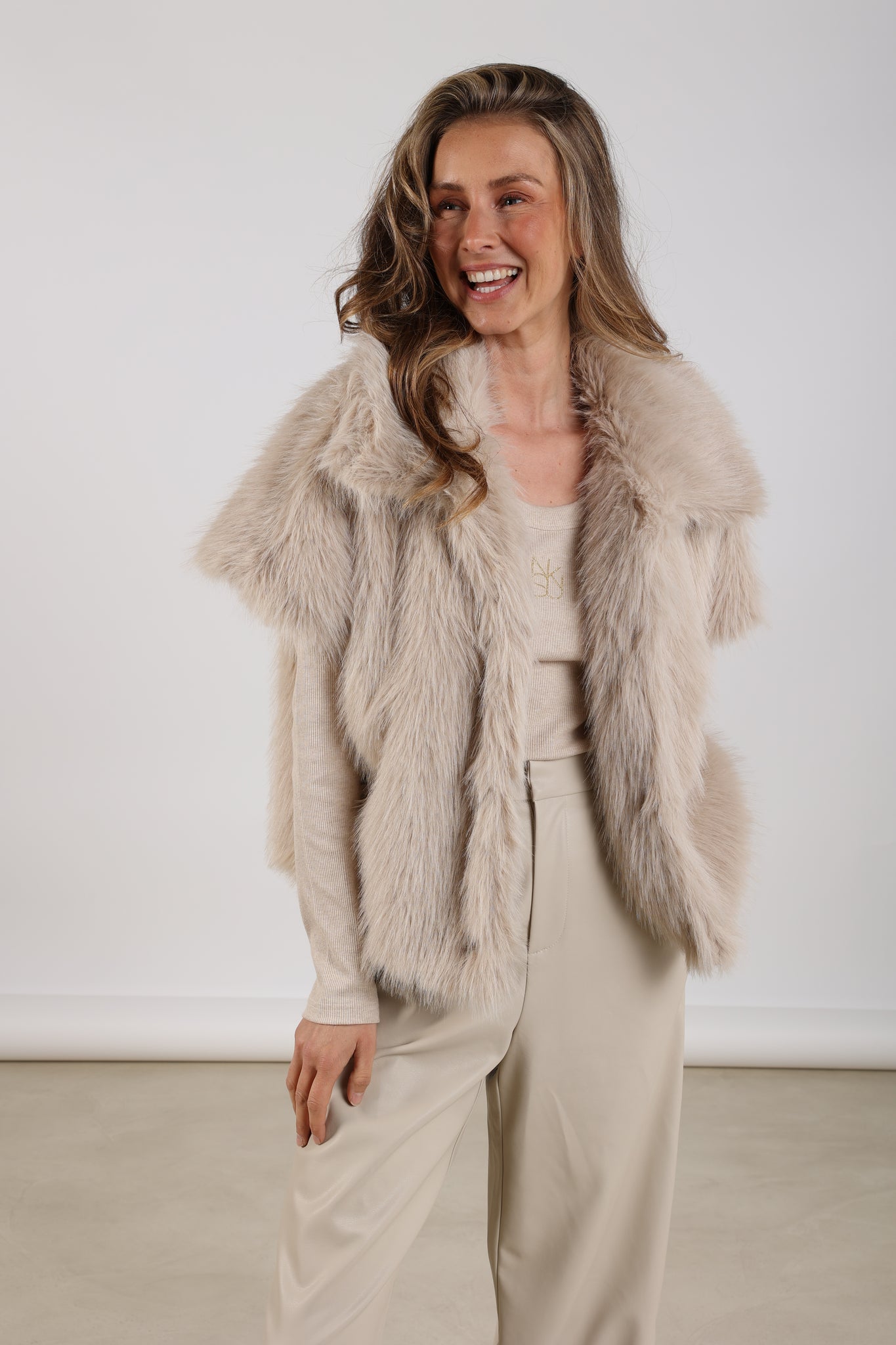 https://content.storeinfo.nl/applicatie/img/983/20250628161117_2404155_Louagiletsand2.JPG