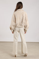 https://content.storeinfo.nl/applicatie/img/983/20250628162317_2401917_Jillpantsscubaoffwhite6.JPG