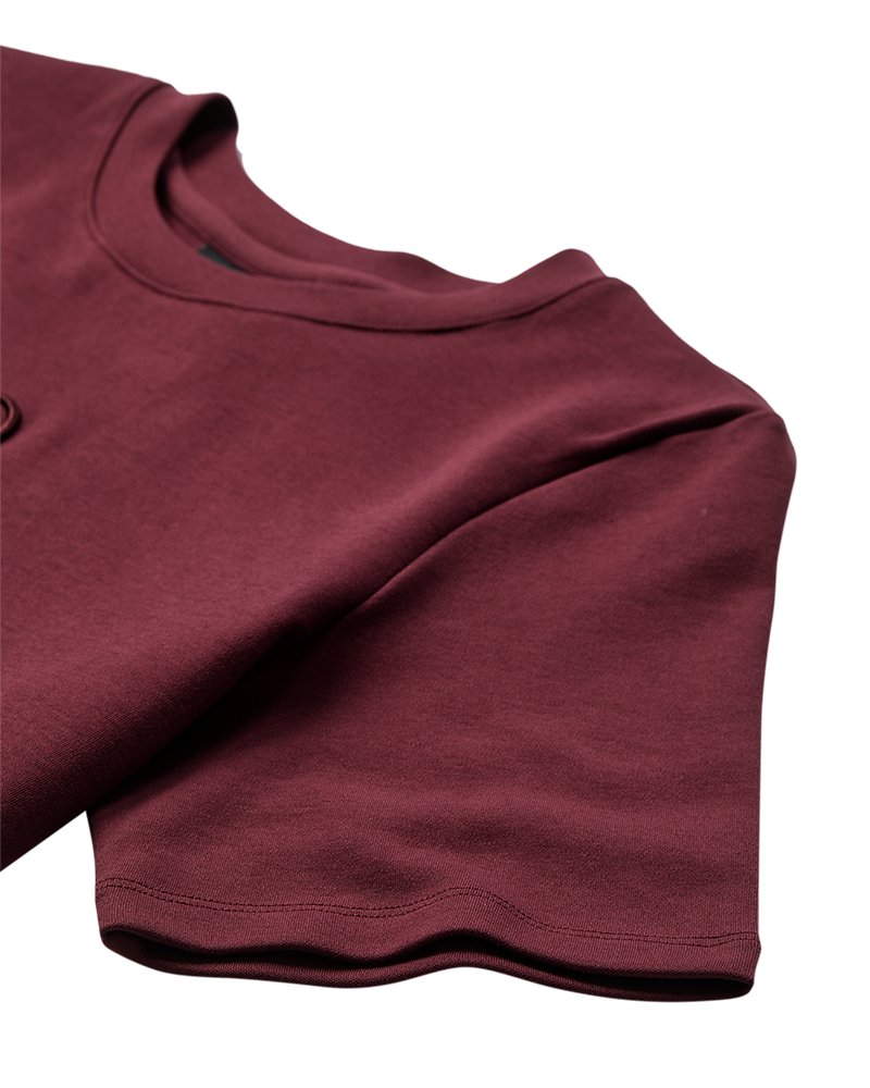 https://content.storeinfo.nl/applicatie/img/983/20250701115154_1759919_packshot22071521368Details1CMMUSETEEWindsorWine.png