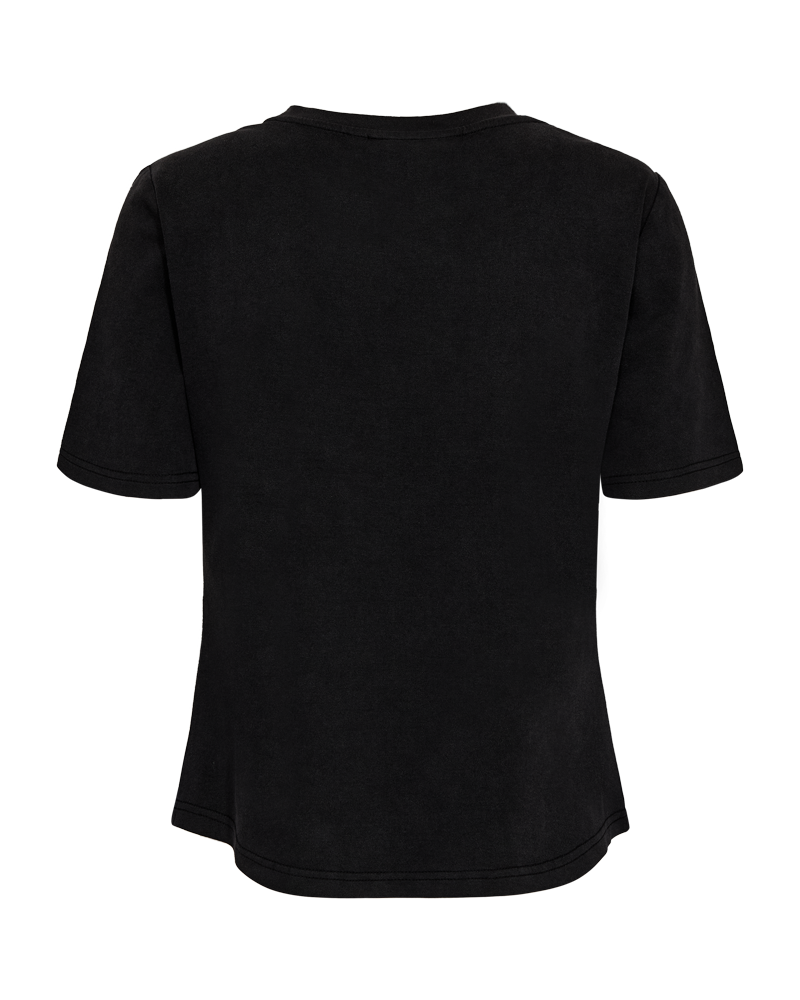 https://content.storeinfo.nl/applicatie/img/983/20250701115217_1758544_packshot22071022649Back1CMMUSETEEBlackw.WindsorWine.png