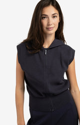 https://content.storeinfo.nl/applicatie/img/983/20250807165047_692481_sleevelesshoodiewithzipperandhood32df6886eac943bb9647c6c713b1d16c.webp