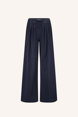 https://content.storeinfo.nl/applicatie/img/983/20250812124352_2798150_25518013613darkdenim26472.jpg