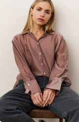 https://content.storeinfo.nl/applicatie/img/983/20250904155527_4126337_sheerblousewithrefinedbackdetaila68d02da7d2646d0a240a181f7c78bd6.webp