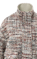 https://content.storeinfo.nl/applicatie/img/983/20250906165909_36286_bouclejacketwithfringesandstandupcollar3999e0bf906a42cf8686ee8b5993f0bf.webp