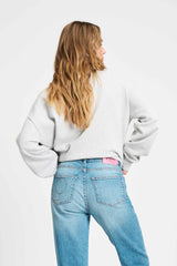 https://content.storeinfo.nl/applicatie/img/983/20250909111743_1318728_SP930908POMAmsterdamSWEATERPomodoriGrey.jpg