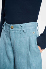 https://content.storeinfo.nl/applicatie/img/983/20250909132635_1438892_pomamsterdampantsbroekboucledawnblue1191847365.jpg