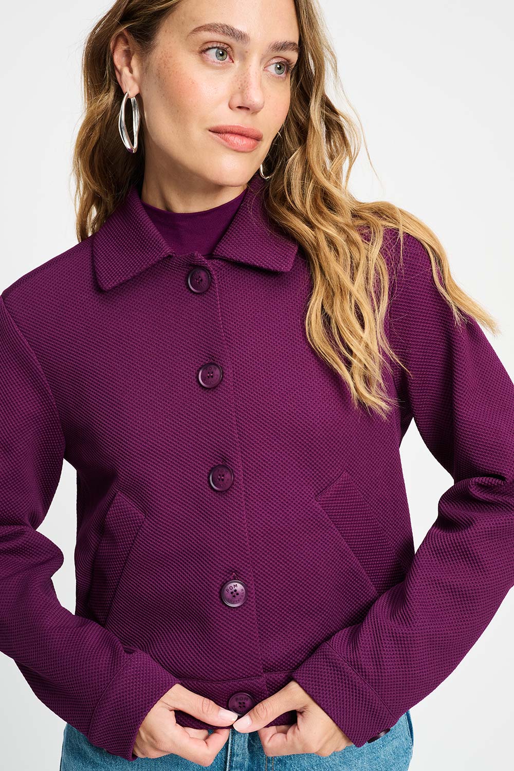 https://content.storeinfo.nl/applicatie/img/983/20250909135611_1438892_pomamsterdamjacketsjasirisplum1191847414.jpg