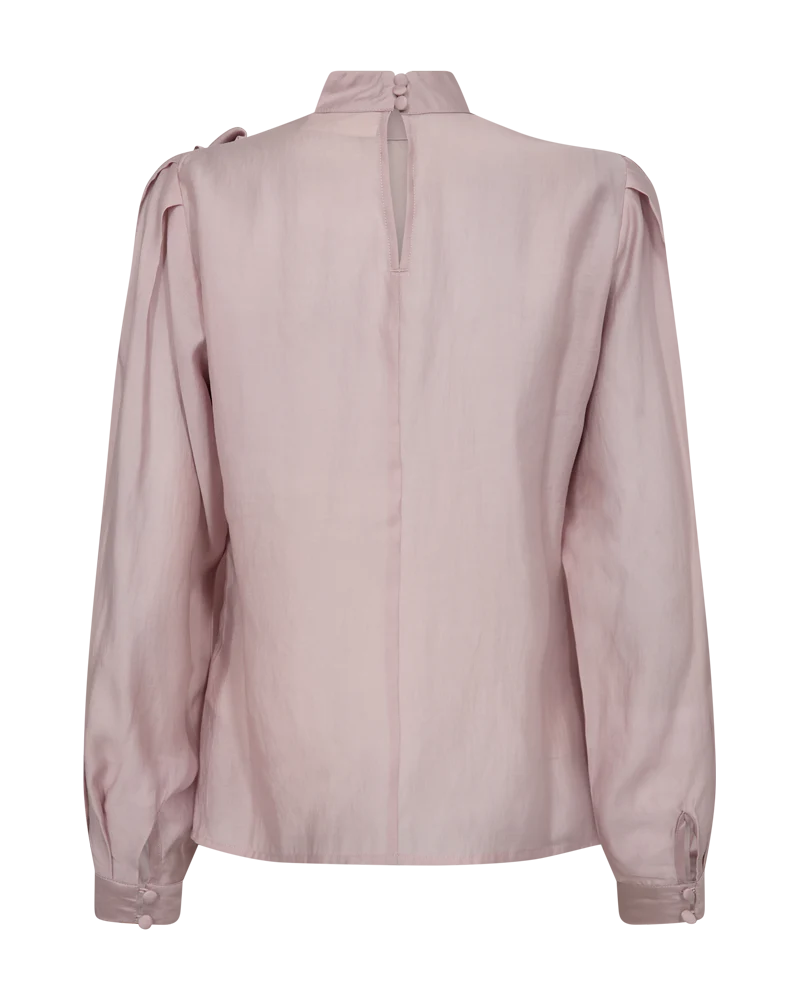 https://content.storeinfo.nl/applicatie/img/983/20250911105738_890860_packshot22069363030Back1CMMOLLYBLOUSE20Burnished20Lilac900x.webp