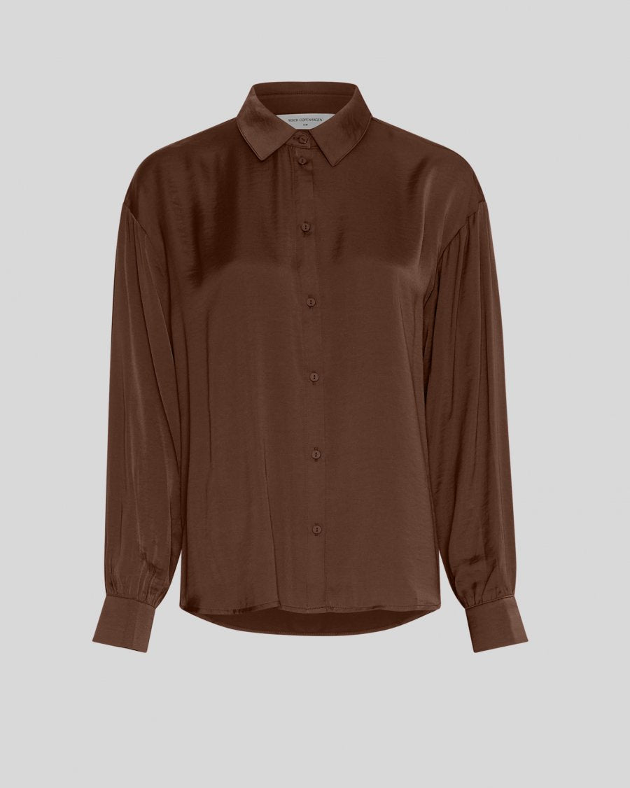 https://content.storeinfo.nl/applicatie/img/983/20250911142025_2215543_mschcopenhagenmschsandelinemalucashirt900x1126c.jpg