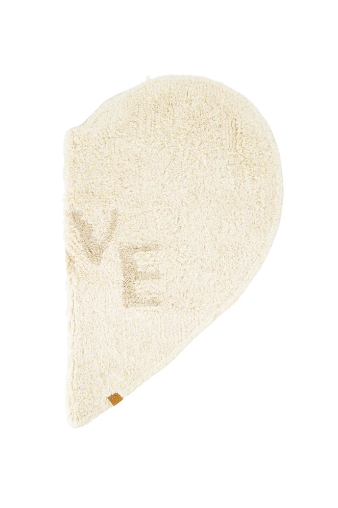 https://content.storeinfo.nl/applicatie/img/983/20250916151601_4000716_06020017100702badmatlovehartjeoffwhite.webp