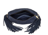 https://content.storeinfo.nl/applicatie/img/983/20260307124127_1067605_SuedeStormyFringesSmallShoulderbagNavyBlue04.webp