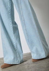 https://content.storeinfo.nl/applicatie/img/983/20260309140210_4141638_aronaccwidelljeanspaleblue1647513.webp