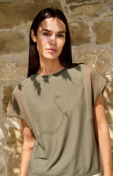 https://content.storeinfo.nl/applicatie/img/983/20260403105948_2985148_topwithsheershortsleevesandcrewneck11dd7691b6c6940aa810058201a443fbe.webp