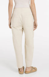 https://content.storeinfo.nl/applicatie/img/983/20260410110911_3367553_highwaistbarreltrouserswithbuttondetail1000a3bcc2e4f4f20ae7cfa54b698f42b.webp
