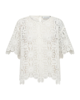 https://content.storeinfo.nl/applicatie/img/983/20260410180622_3410743_packshot22083368273Front1CMVILJABLOUSE20Jet20Stream900x.webp