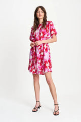 https://content.storeinfo.nl/applicatie/img/983/20260417152744_128334_pomamsterdamdressesmulticolour34jurkbubblebloomlavender1229408238.webp