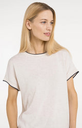 https://content.storeinfo.nl/applicatie/img/983/20260508173350_1597052_knittedtopwithshortsleevesandrollededges41d147cbebb44c5e8b3eb805f3a3958f.webp
