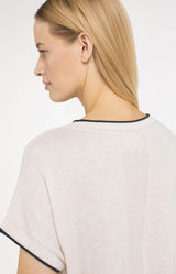 https://content.storeinfo.nl/applicatie/img/983/20260508173353_1610916_knittedtopwithshortsleevesandrollededgesbf0a06eed4c34575b1a7167874d09159.webp