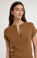 https://content.storeinfo.nl/applicatie/img/983/20260711175124_571993_knittedcardiganwithshortsleevesandfrontbuttons27bec2afa00bf4490b349201d008ed575.webp