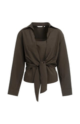 https://content.storeinfo.nl/applicatie/img/983/20260711175254_562983_knottedblousewithmatchingsleevelesstop1130c2433cfbf4aa09da62b4ab1692ffc.webp