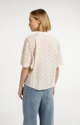 https://content.storeinfo.nl/applicatie/img/983/20260711175435_553603_jacquardblousewithshortwidesleeves521635732a134e7e868fc404fce24694.webp