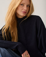 https://summumwoman.com/cdn/shop/files/7s8043-70088-263-C8-495_Default_4.jpg?v=1789031840&width=3840