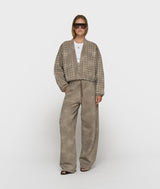 https://www.10dayslifestyle.com/cdn/shop/files/drop9__0111_28_20260721_10DAYS_FW26_E-COM_023.jpg?v=1788529963&width=960