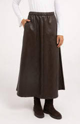 https://yaya.eu/cdn/shop/files/faux-leather-midi-skirt-with-pockets-delicioso-brown_cfae057c-72e3-4f8f-bdab-f4d478127e20.jpg?v=1790784499&width=1000