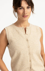 https://yaya.eu/cdn/shop/files/knitted-spencer-with-button-closure-3_5a335b2e-fa17-45b7-ad0a-4fd19f829683.jpg?v=1786546546&width=1200