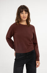https://yaya.eu/cdn/shop/files/knitted-sweater-with-open-back-detail-bitter-chocolate-red_e05370fc-c890-4183-ae42-14d852d1137c.jpg?v=1790780577&width=1000