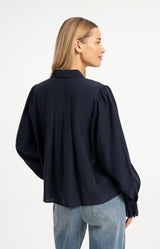 https://yaya.eu/cdn/shop/files/sheer-blouse-with-pleated-details_620b5eff-c93b-4384-a421-ce0bf30793c2.jpg?v=1787683071&width=1200