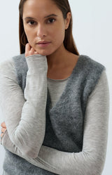 https://yaya.eu/cdn/shop/files/soft-knit-spencer-with-deep-v-neck-2_c277d3ea-d07b-456e-98ac-2dd3f43019fe.jpg?v=1788274407&width=1200